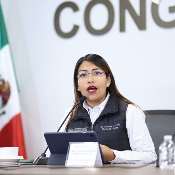 Leonela Martínez presentará contratos de arrendamiento para deslindarse de la venta de combustible irregular.