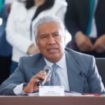 Suspenden la entrega de dos mil 500 plazas en Puebla tras detectar anomalías en los expedientes.