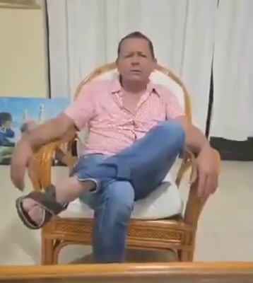 El Partido Verde Ecologista de México marcó distancia con Pedro Segura Valladares tras sus insultos al periodista Carlos Loret de Mola y sus videos cantando narcocorridos.