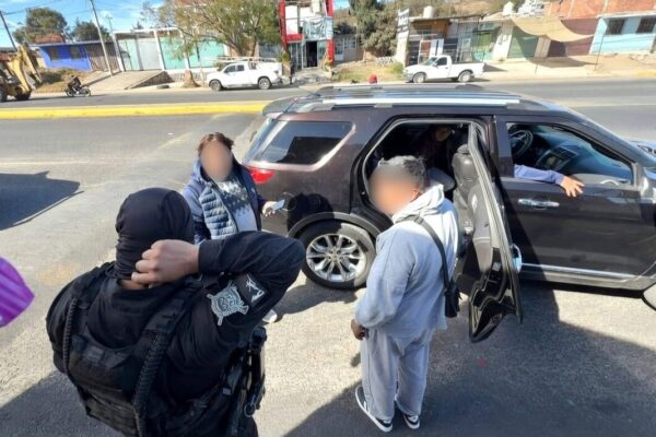 Una intervención preventiva de la policía municipal de Texmelucan permitió frustrar un posible fraude relacionado con la compra-venta de un vehículo.