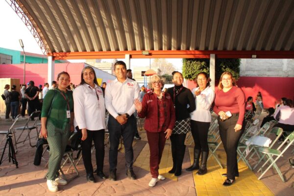 El nuevo equipo de los Desayunadores Escolares beneficiará a aproximadamente 1,200 estudiantes con mejores condiciones para la preparación de alimentos nutritivos.