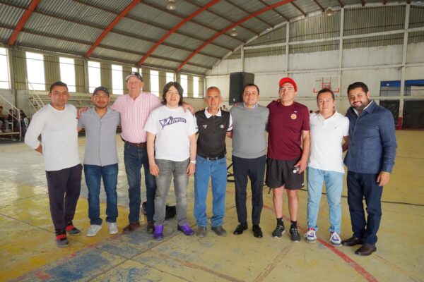 En San Martin Texmelucan el programa de Obra Comunitaria concretó mejoras en la Unidad Deportiva Ángeles Blancos con nuevos baños para brindar instalaciones más dignas.