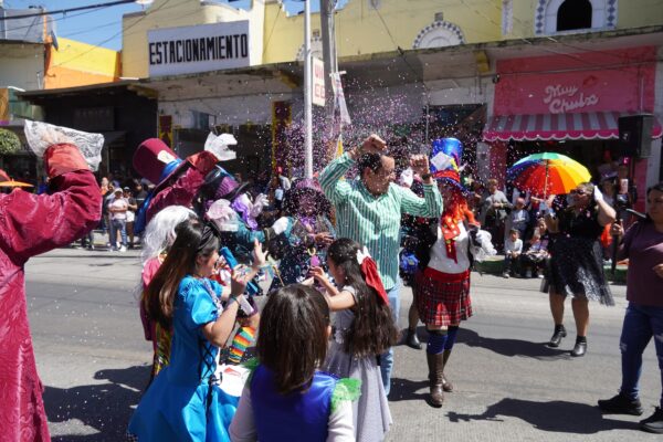 El 7° Desfile de Carnaval “Suma de tradiciones” 2026 concluyó en el Zócalo y el operativo municipal permitió saldo blanco.