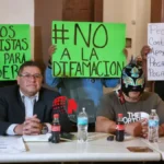 "Yo solo intenté contenerlo": el luchador 'Pegasso' asegura que su hijo llegó en estado inconveniente y lo agredió. FOTO: MTP Noticias.