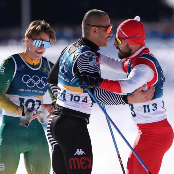 Allan Corona hizo historia al competir en los 10 km de esquí de fondo en MIlano-Cortina 2026. FOTO: EFE.