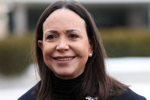 Corina Machado afirmó que su eventual llegada a la presidencia dependerá de que existan condiciones para elecciones democráticas en Venezuela. FOTO: Reuters.