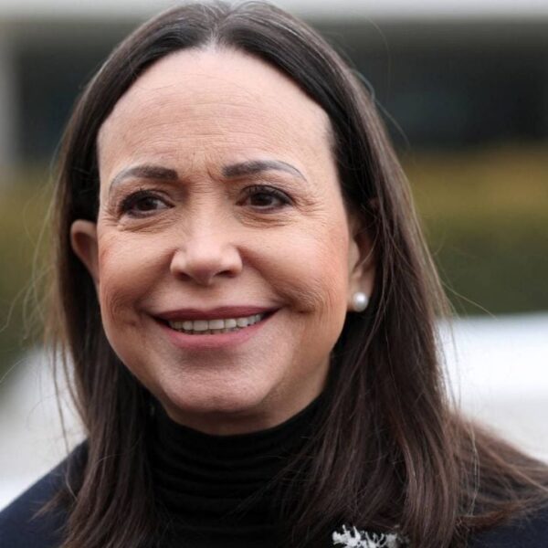 Corina Machado afirmó que su eventual llegada a la presidencia dependerá de que existan condiciones para elecciones democráticas en Venezuela. FOTO: Reuters.