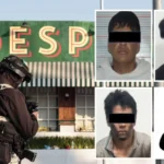 Avanzan las investigaciones por la balacera registrada en la isla de Angelópolis, que dejó tres personas muertas y cinco lesionadas. Dos detenidos aseguraron haber sido reclutados por la fuerza por un grupo criminal en Santa María Xonacatepec. FOTO: N+.