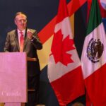 México y Canadá acordaron elaborar un plan de acción comercial bilateral para ampliar inversiones y reducir trabas regulatorias tras presiones de Trump. FOTO: FB @MarceloEbrardC.