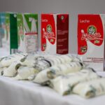 Leche para el Bienestar plantea una reconfiguración de su operación nacional que busca impactar tanto a productores como a consumidores. FOTO: Grupo Parlamentario MORENA.