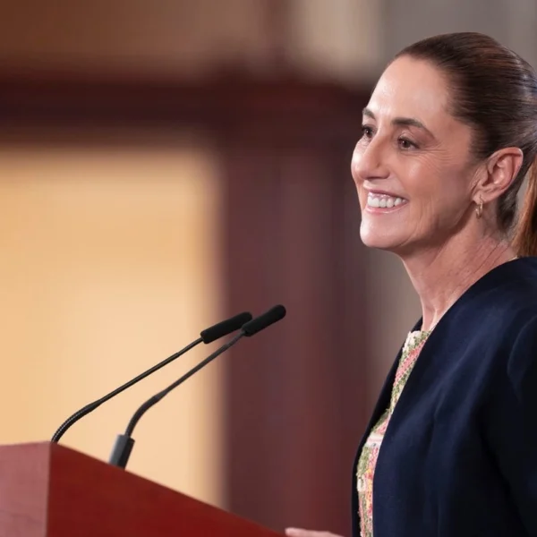 La presidenta Claudia Sheinbaum regresa a la entidad poblana este jueves para visitar la Industria Militar en Oriental. FOTO: Presidencia.