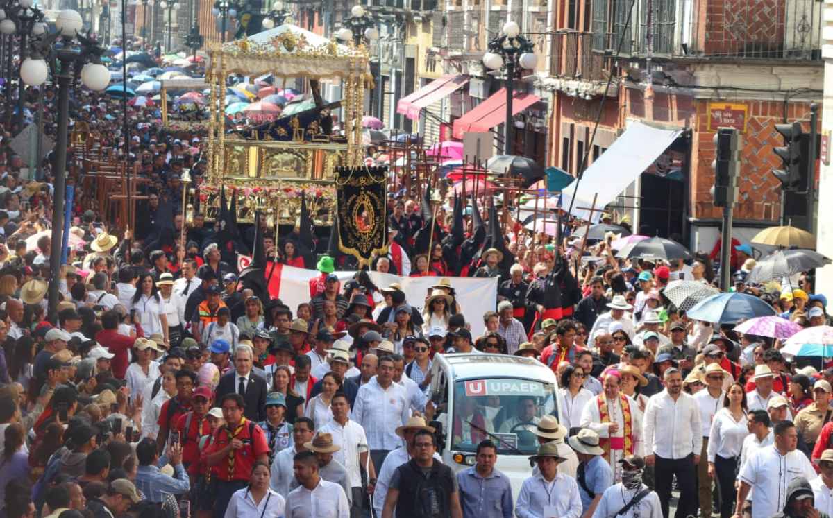 Autoridades eclesiásticas descartan que los recientes hechos de violencia afecten la Procesión de Viernes Santo en Puebla; se esperan hasta 190 mil personas en las calles del Centro Histórico. FOTO: Telediario México.