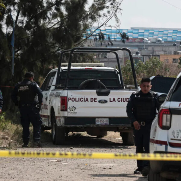 Localizan un cuerpo embolsado en una barranca de la colonia Naciones Unidas. FOTO: Exilio Mx.