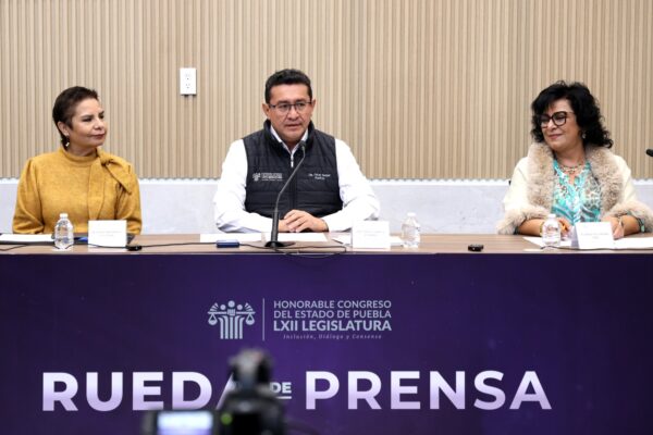 Congreso de Puebla cierra filas con el Cablebús, pero ofrece mesas de diálogo con sectores ambientales. FOTO: Congreso de Puebla.