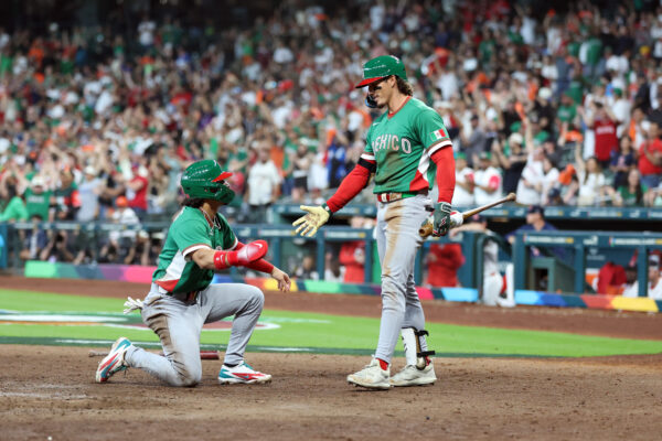 México rompió una racha negativa en el arranque del Clásico Mundial de Béisbol al imponerse 8-2 frente a Gran Bretaña. FOTO: Rob Tringali.