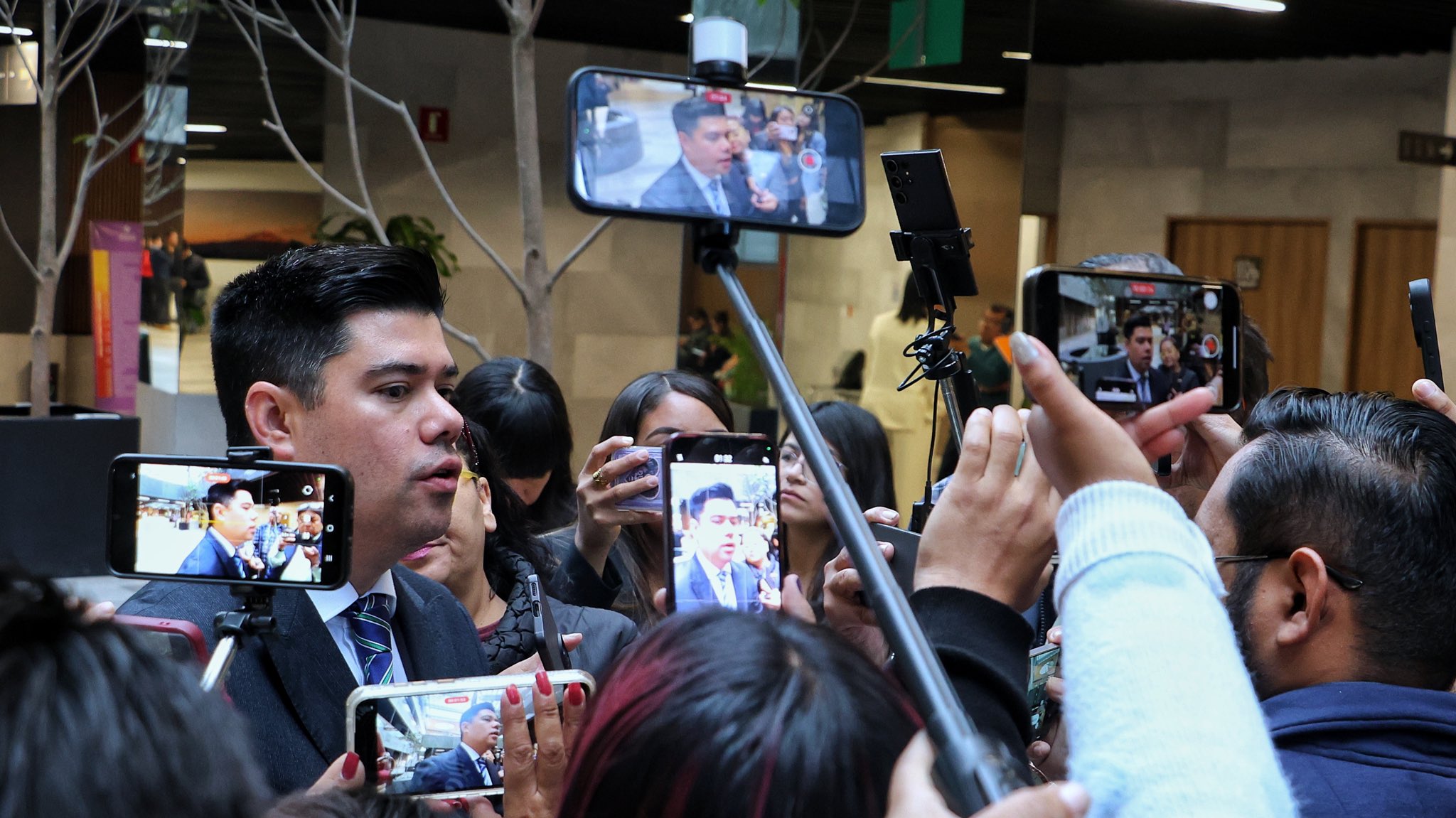 La alianza del PVEM con la 4T sigue “intacta”, aseguró Jimmy Natale; descartó cualquier ruptura política.