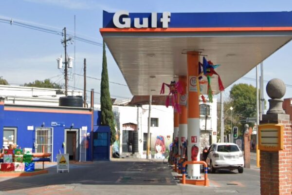 Profeco detectó que la gasolina Magna más cara de todo México se vende en Puebla capital, en una estación Gulf en la 11 Norte. FOTO: Puebla Online.