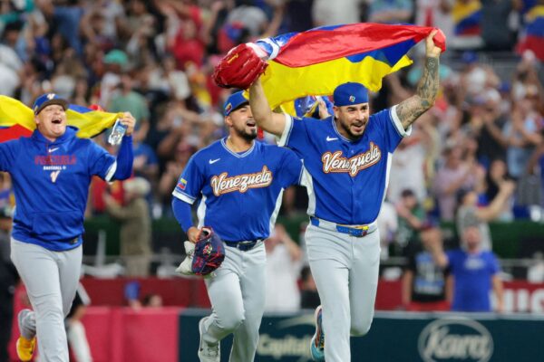 Venezuela se proclamó campeón del Clásico Mundial de Béisbol 2026 ante los Estados Unidos en Miami, con 3-2 final. FOTO: EFE.