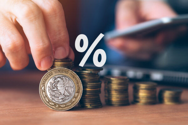 El Banco de México retomó el ciclo de recortes a la tasa de interés a pesar de las presiones inflacionarias nacionales y mundiales.