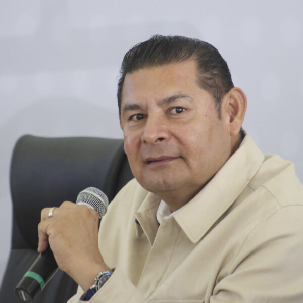 El Gobierno de Puebla lanzará un espacio en medios para escuchar quejas contra autoridades y fallas en servicios públicos.