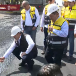 El gobernador de Puebla, Alejandro Armenta Mier, supervisó los avances en la rehabilitación de la Avenida Cúmulo de Virgo. IMAGEN: Captura de pantalla,
