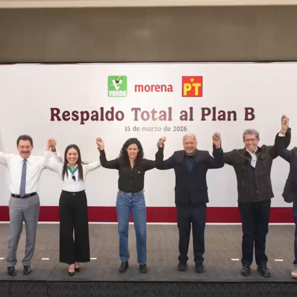 Dirigencias nacionales de Morena, el Partido del Trabajo y el Partido Verde anunciaron su respaldo al plan B de la reforma electoral. IMAGEN: X @LuisaAlcalde.