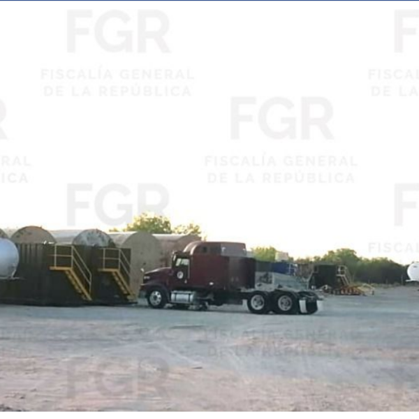 Un operativo federal en Tamaulipas derivó en un aseguramiento relevante de hidrocarburos. FOTO: FGR.