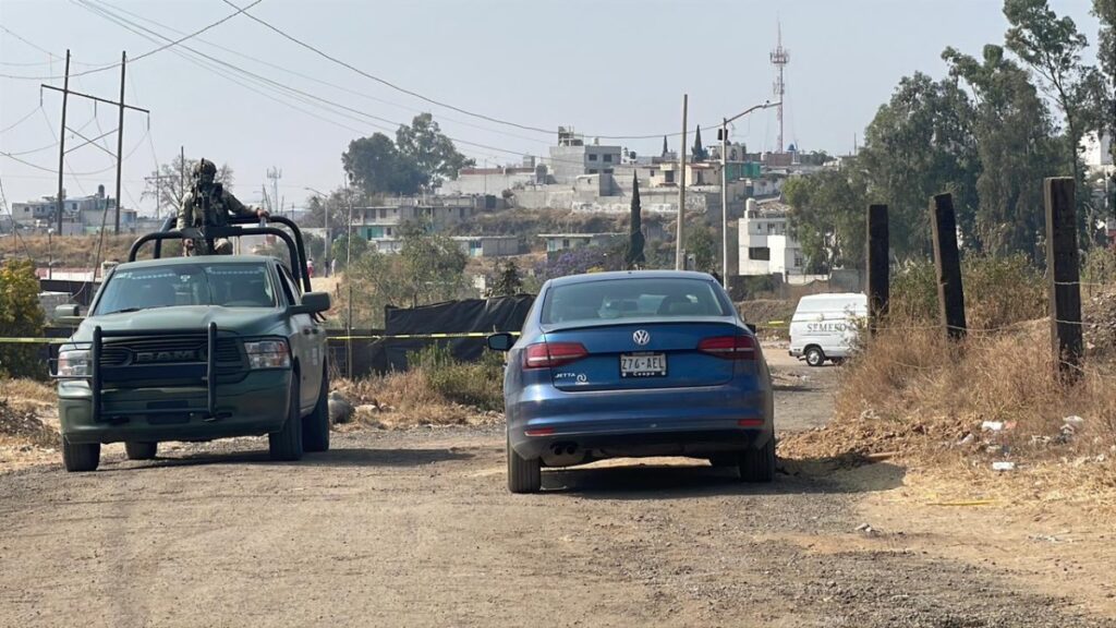 Hallan restos embolsados en San Pablo Xochimehuacán; se presume que son dos cuerpos