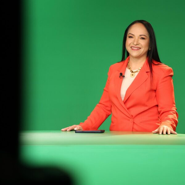 El Partido del Trabajo fijó postura frente a la reforma electoral; en Puebla dirigentes y legisladores señalaron que analizarán el documento oficial antes de definir su voto. FOTO: X @LizSanchezSM.