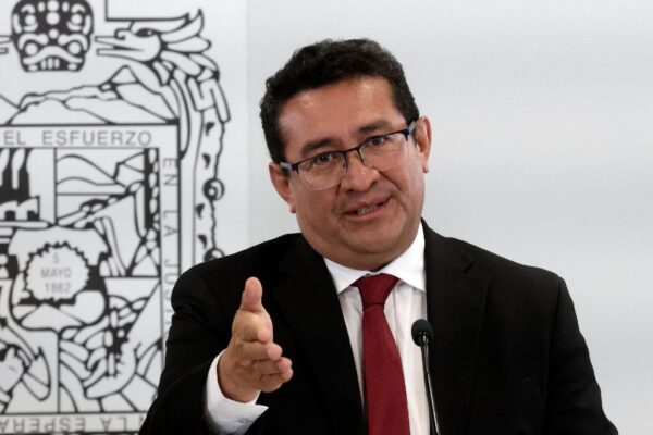 Pavel Gaspar confirmó que antes del 15 de marzo quedarán avaladas las propuestas de Armenta sobre bienestar animal, hacienda y justicia. FOTO: Alcance Diario.