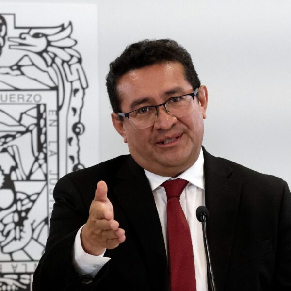 Pavel Gaspar confirmó que antes del 15 de marzo quedarán avaladas las propuestas de Armenta sobre bienestar animal, hacienda y justicia. FOTO: Alcance Diario.