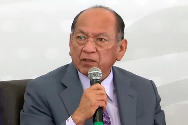 Luego de gestiones estatales y diplomáticas, 21 poblanos y 15 ciudadanos de otros estados salen de la zona de guerra en Medio Oriente. FOTO: La Jornada de Oriente.