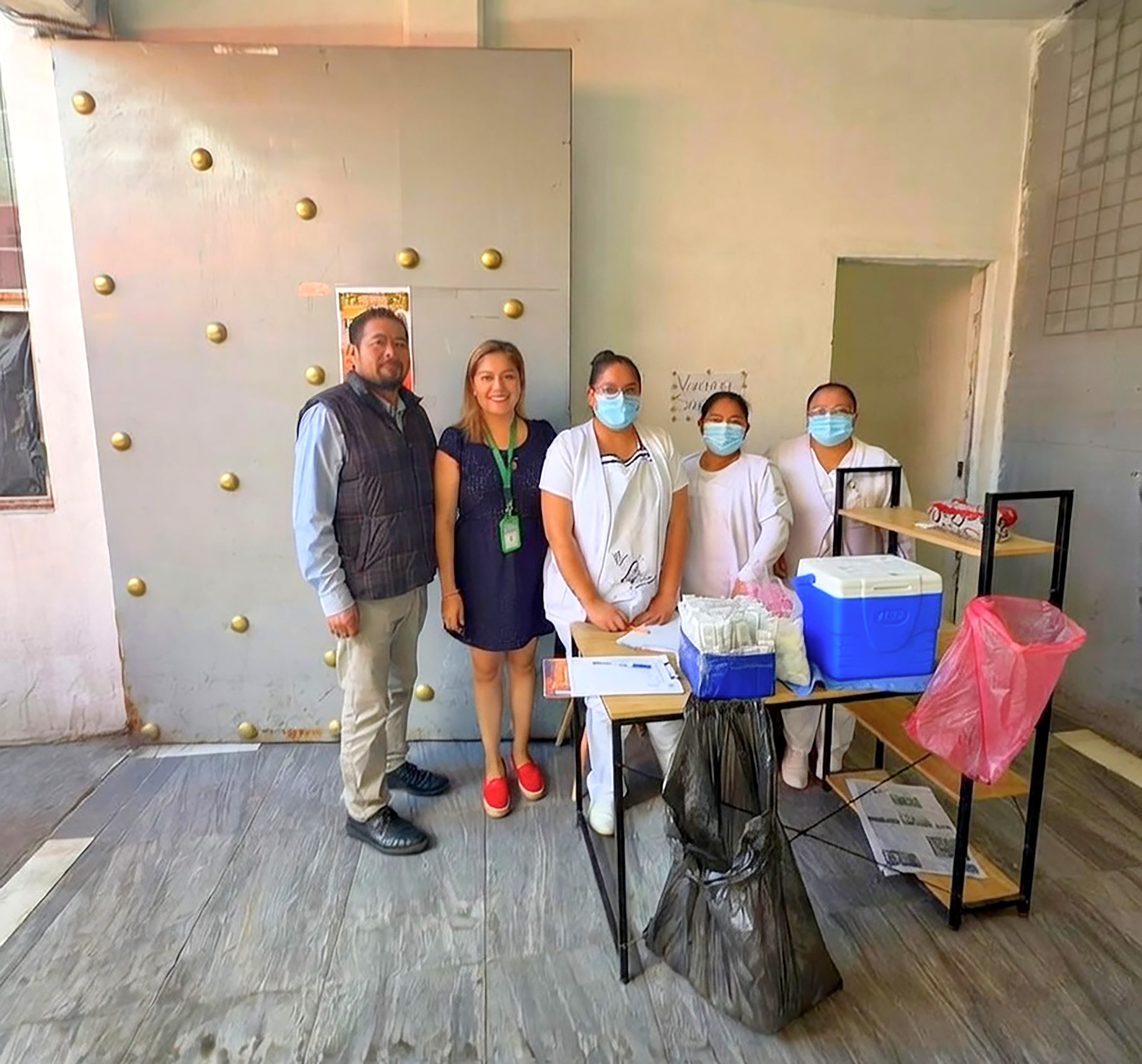 El Ayuntamiento de San Martín Texmelucan aplicó más de 1,200 dosis contra sarampión, influenza y COVID en una jornada de vacunación interinstitucional.