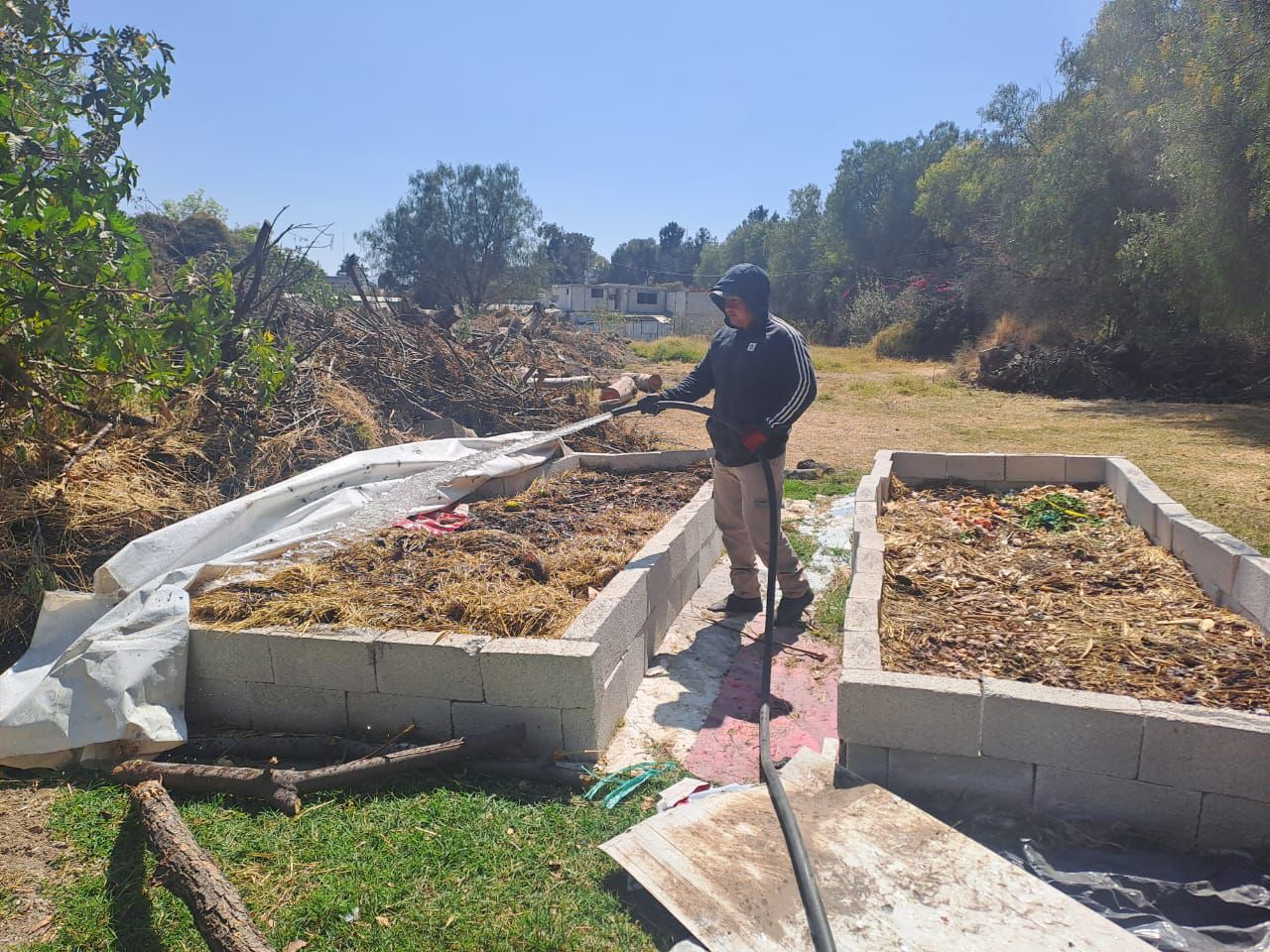 Puebla impulsa proyecto de lombricomposta en el Parque Laguna de Chapulco para aprovechar residuos orgánicos