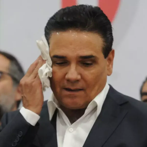 Un avance judicial reabre uno de los casos más graves de violencia en Michoacán, al girarse órdenes de aprehensión contra Silvano Aureoles y elementos de seguridad. FOTO: Cuartoscuro.