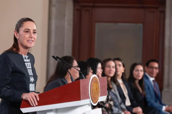 El gobierno de Claudia Sheinbaum anunció un acuerdo con Google, Meta y TikTok para prevenir y atender la violencia digital contra mujeres en México.