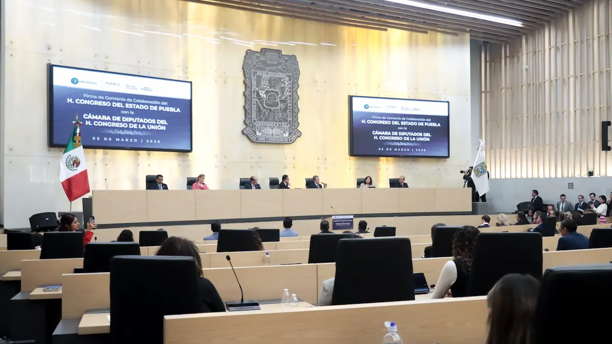 El Congreso local aprobó por mayoría un paquete de reformas legislativas a la Ley de Obra Pública y Servicios Relacionados: iniciativa que fue tramitada y avalada en menos de 24 horas. FOTO: Ángulo 7.