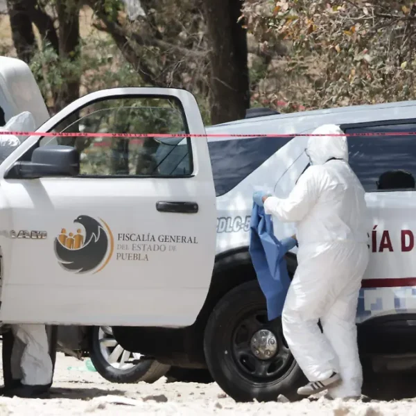 Localizaron el cuerpo de una mujer con huellas de violencia cerca del panteón de San Sebastián de Aparicio. FOTO: El Sol de Puebla.