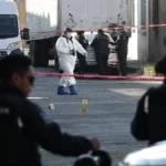 Sujetos armados atacaron de forma directa a dos hombres frente a un anexo en la 30 Poniente. FOTO: El Sol de Puebla.