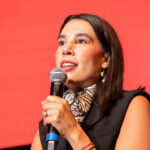 La secretaria de Turismo federal, Josefina Rodríguez, respaldó el Cablebús como una obra estratégica para atraer visitantes internacionales.