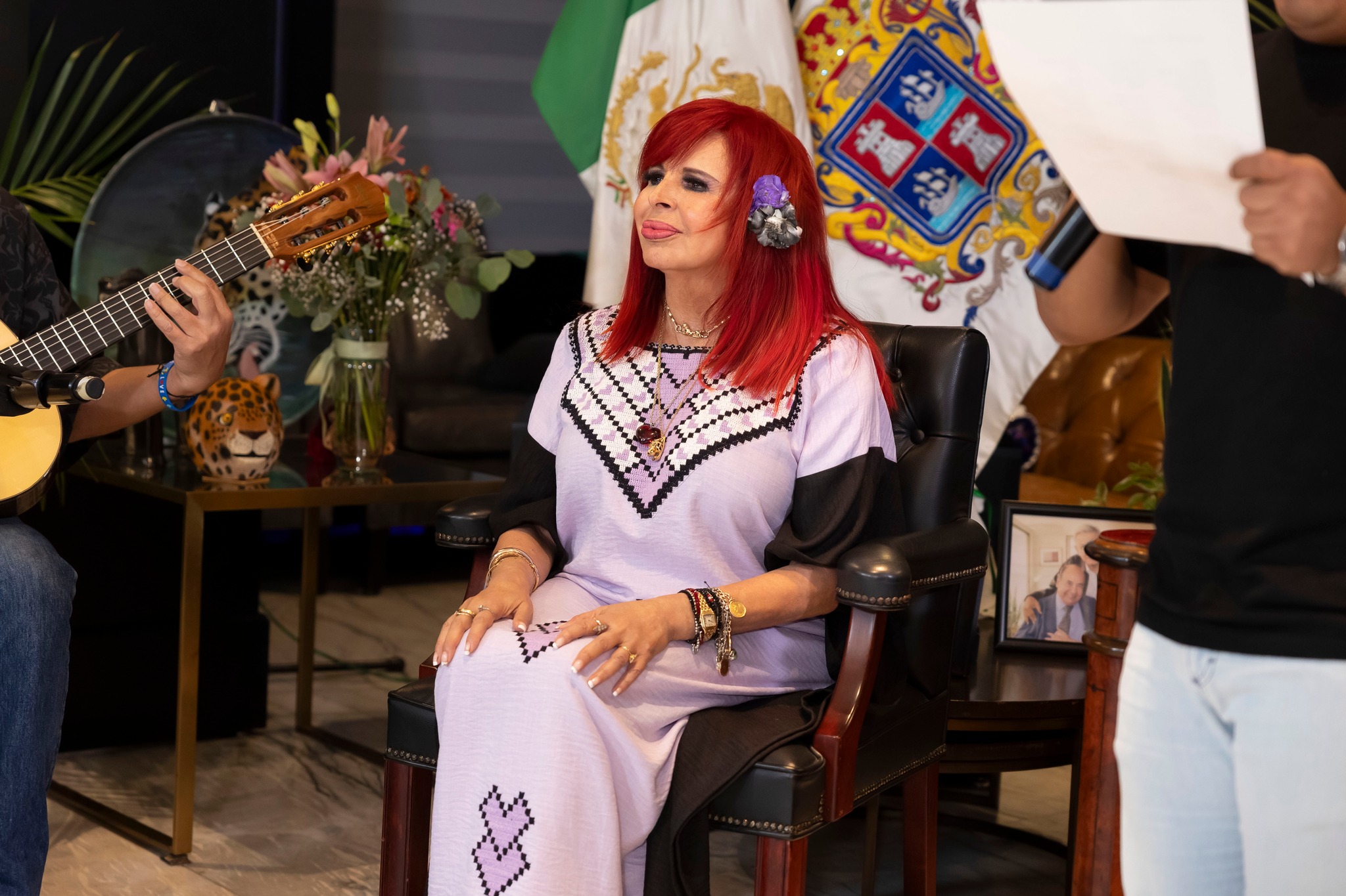 Las declaraciones de la gobernadora de Campeche, Layda Sansores, sobre que para ser candidato “hay que ser narco o tener padrinos”, desataron críticas. FOTO: FB @LaydaSansores.