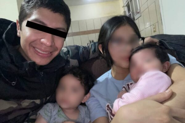 A dos años del asesinato de Marco Ulises Aguilar Manrique en la avenida Juárez de Puebla, su padre denuncia irregularidades en el proceso judicial.