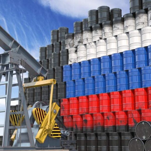 En medio de la crisis energética que enfrenta Cuba, Rusia confirmó que seguirá mandando barriles a la isla.