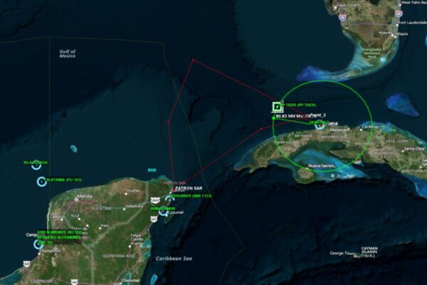 Tras varios días de incertidumbre y versiones encontradas, autoridades ubicaron a los dos veleros que transportaban ayuda humanitaria rumbo a Cuba. IMAGEN: SEMAR.