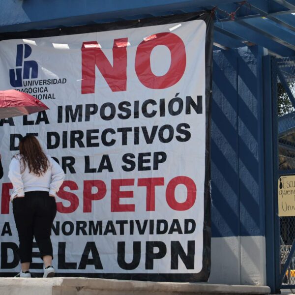 Un total de 116 maestros buscan dirigir las normales, la UPN y el Conservatorio de Música en Puebla. FOTO: La Jornada de Oriente.