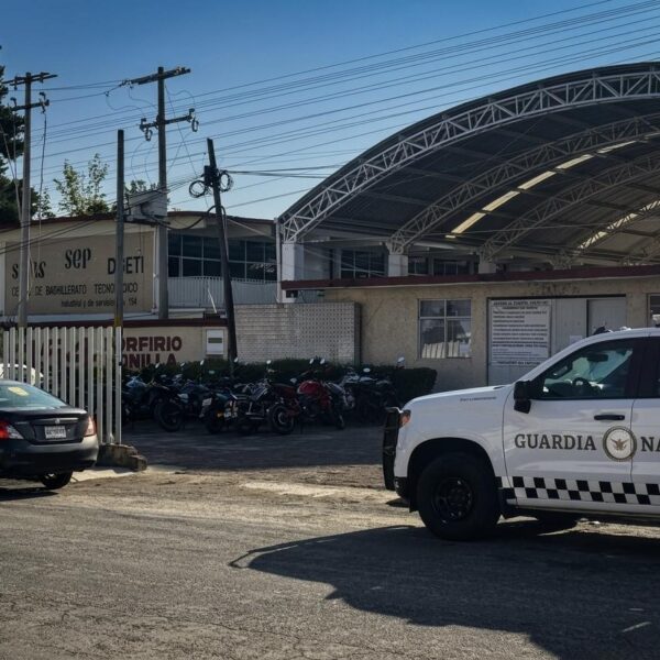 Ahora en Tlaxcala; activan protocolos de emergencia tras localizar amenaza de tiroteo en tres escuelas. FOTO: Intlax.
