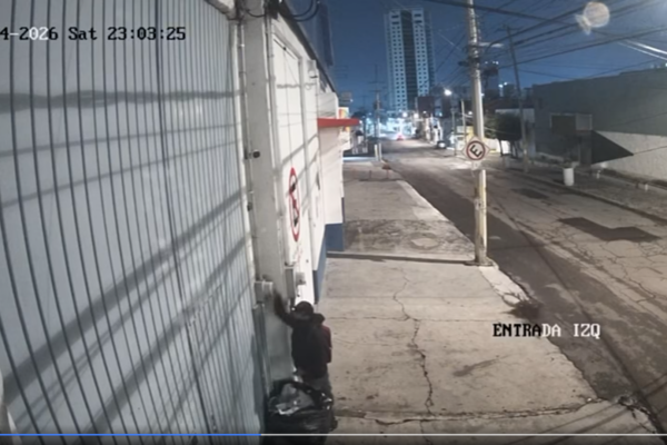 Hurtan academia de básquetbol en Puebla; sustraen equipo y dinero. IMAGEN: Captura de pantalla de redes sociales.