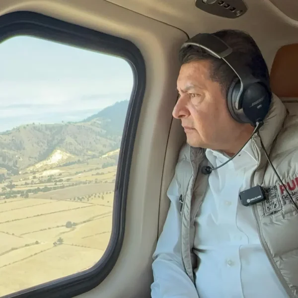 Gobierno de Puebla reserva hasta 2031 los vuelos del gobernador Alejandro Armenta, tras solicitudes de información. FOTO: Alejandro Armenta.