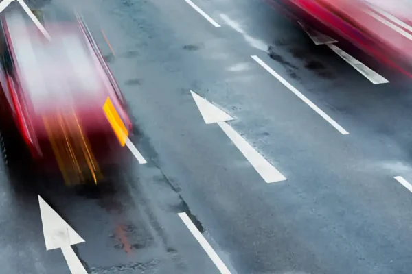 Silvia Tanús reveló que casi la totalidad de los conductores con placas de otros estados multados en Puebla vuelven a cometer infracciones. FOTO: Puebla Online.