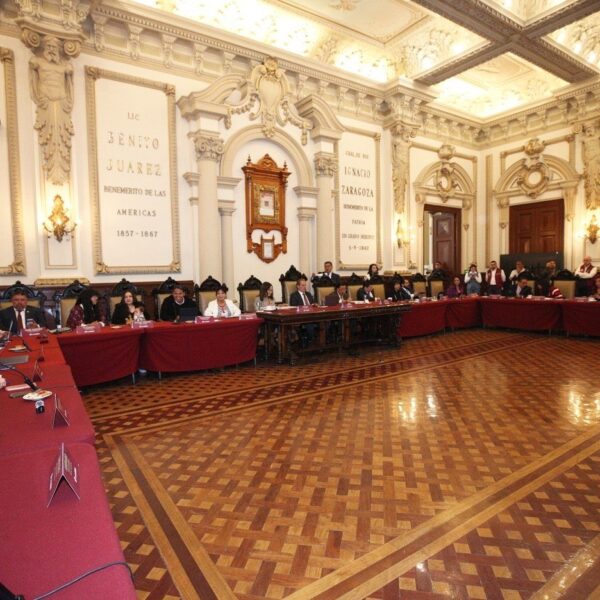 Luz verde a la solicitud de crédito para Pepe Chedraui; Cabildo de Puebla aprobó la gestión de 440 mdp para adelantar obras. FOTO: X @PueblaAyto.